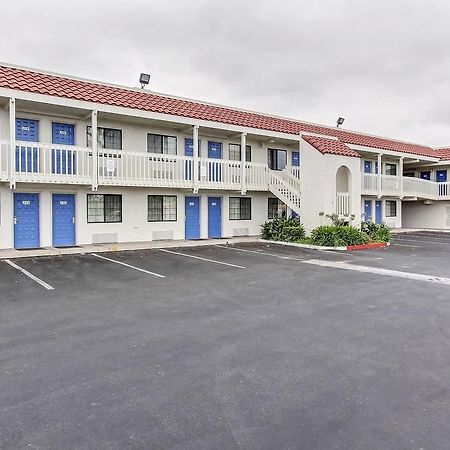 Motel 6-Salinas, Ca - North Monterey Area Esterno foto