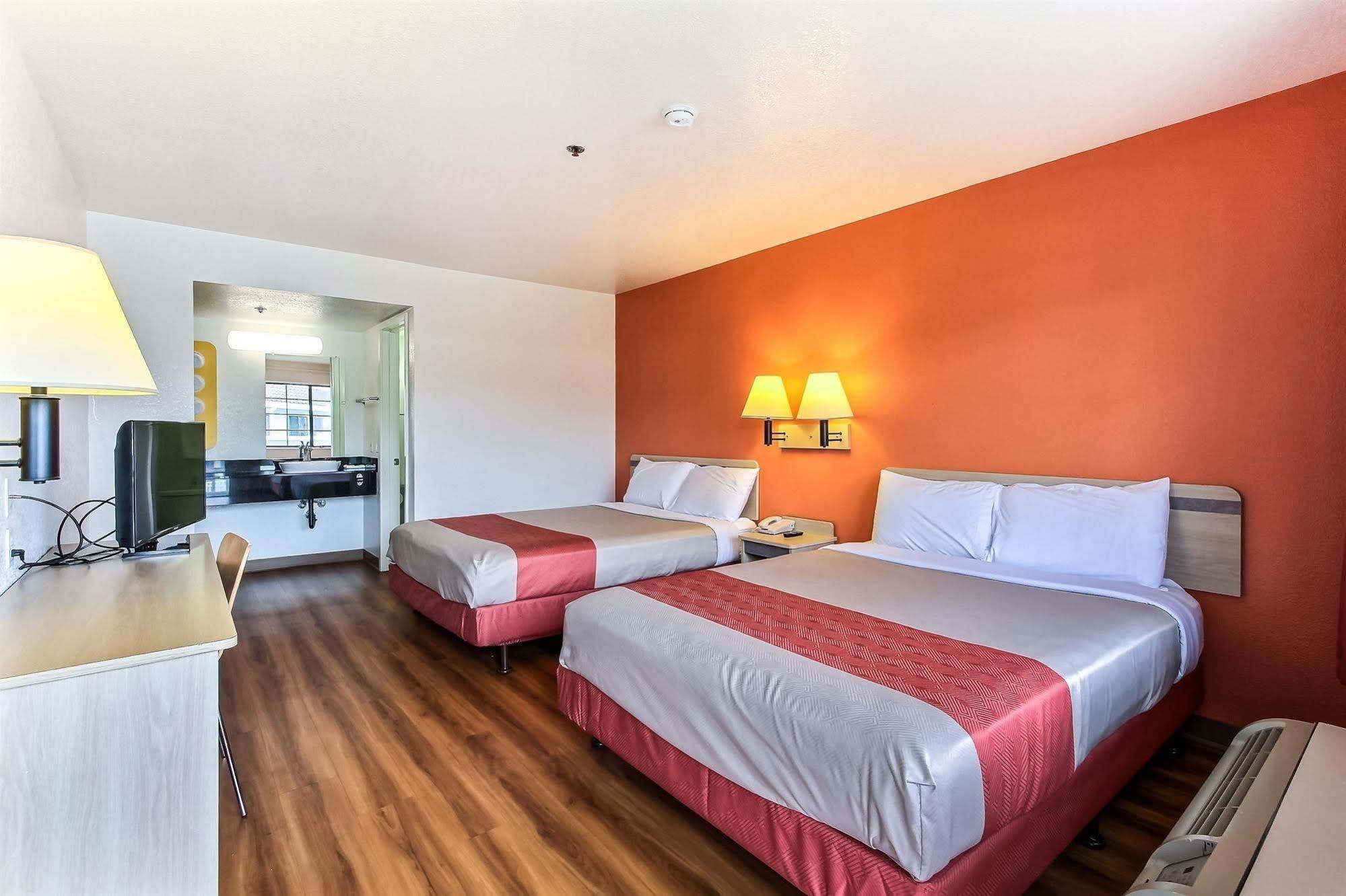 Motel 6-Salinas, Ca - North Monterey Area Esterno foto